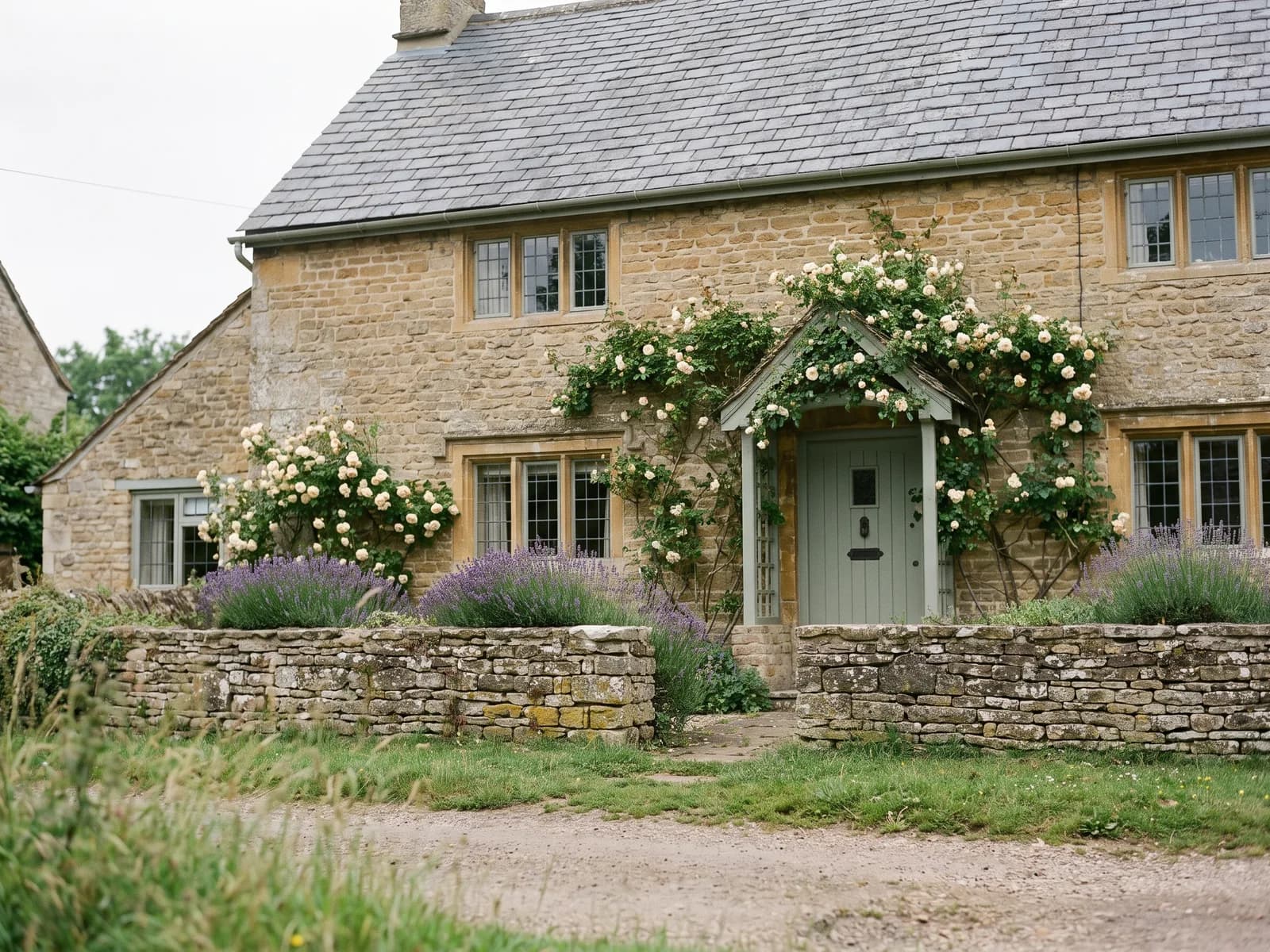 English stone holiday cottage with cottage garden, typical of LinkStays holiday lets
