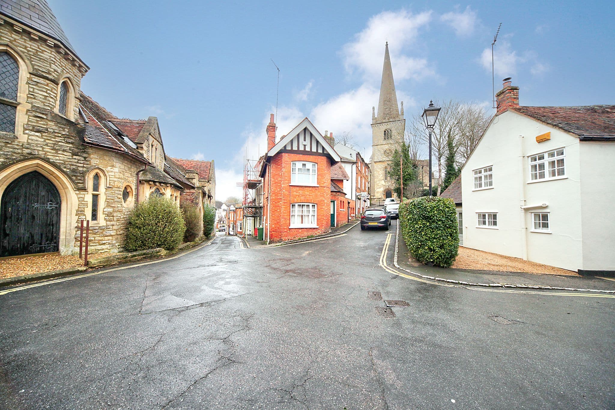 Historic Buckingham town street with church spire, close to LinkStays holiday properties Historic Buckingham town street with church spire, close to LinkStays holiday properties